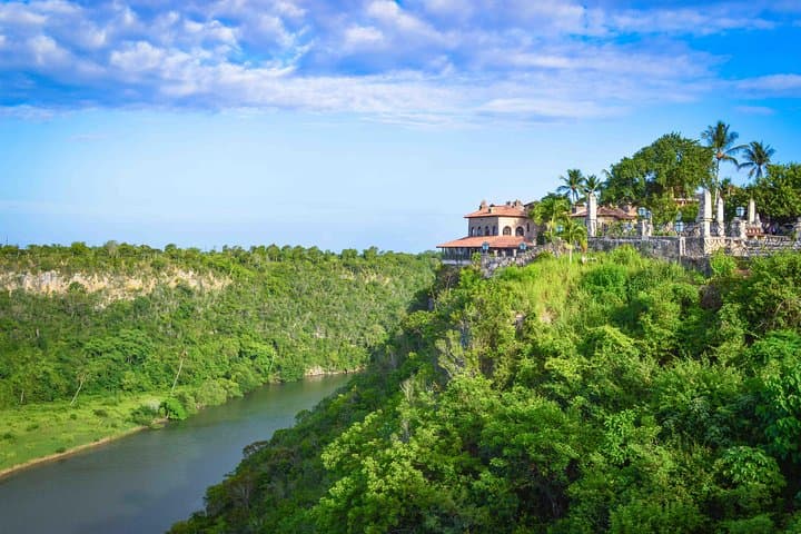 Explore Altos de Chavón: La Romana’s Riverside Mediterranean Village
