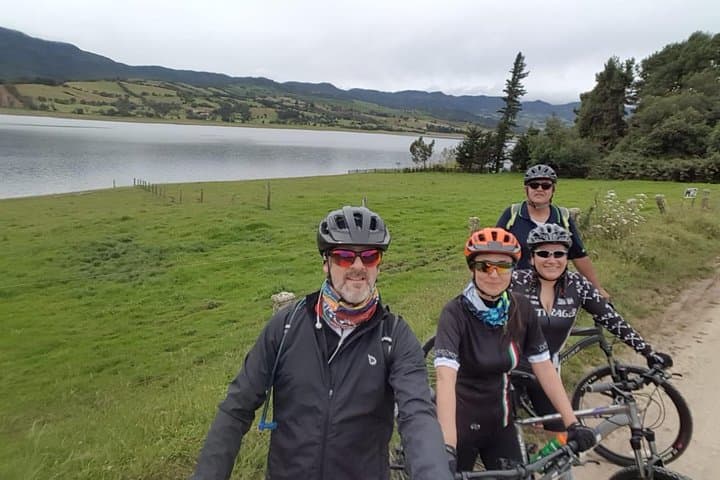 Sisga Dam Bike Tour: Scenic Cycling Loop Near Bogotá photo 5