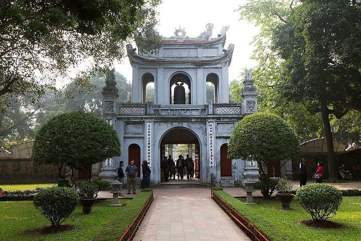 8-Day Northern Vietnam: Hanoi, Ninh Binh, Sapa & Halong Bay Adventure photo 3