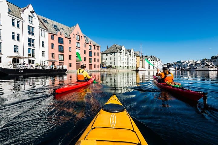 Sea Kayak and Sukkertoppen Hike — Paddle Brosundet to Hessa in Ålesund photo 2