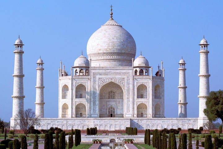 Taj Mahal Sunrise Private Tour from Delhi — One-Day Agra by Car photo 4