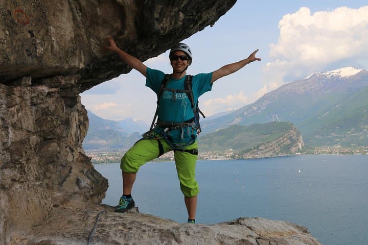Path of the Smugglers: Cliffside Walk Above Lake Garda photo 4