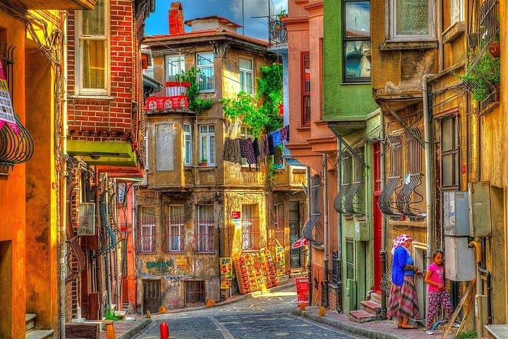 Hiking the Golden Horn: Galata Bridge to Pierre Loti Hill photo 2