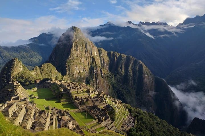 Cusco to Machu Picchu Scenic Train & Guided Day Tour — Private Day Trip to Machu Picchu photo 4