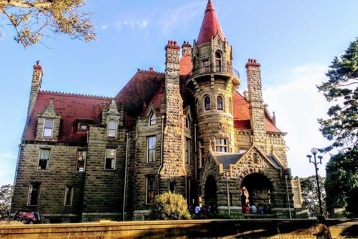 Ultimate Victoria Day Tour — Butchart Gardens, Butterfly Gardens, Winery & Craigdarroch Castle photo 4