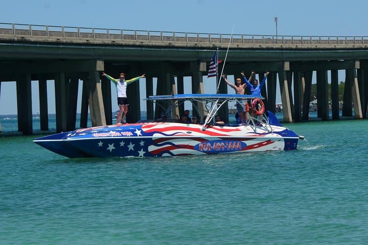 Private Speed Boat Charter in Destin: Captained 8-Hour Coastal Adventure