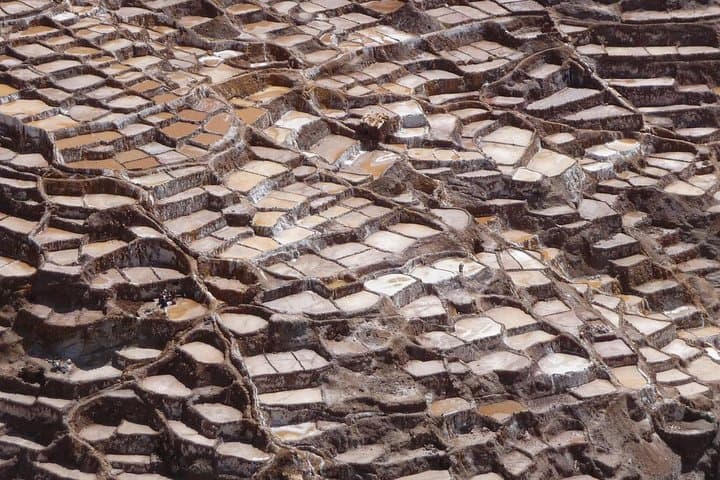 Full-Day Sacred Valley Tour: Pisac, Ollantaytambo, Maras Salt Mines & Moray photo 4