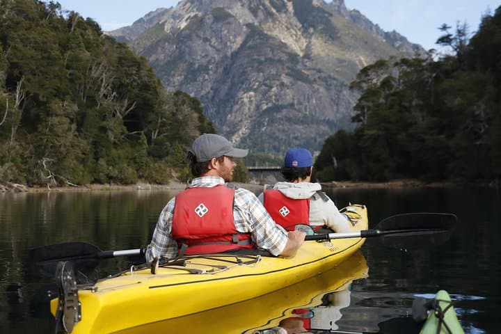 Half-Day Kayaking on Lake Moreno (Private Tour) — Bariloche Adventure photo 2