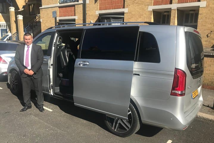 Private Transfer from Heathrow to Southampton Cruise Terminal via Stonehenge