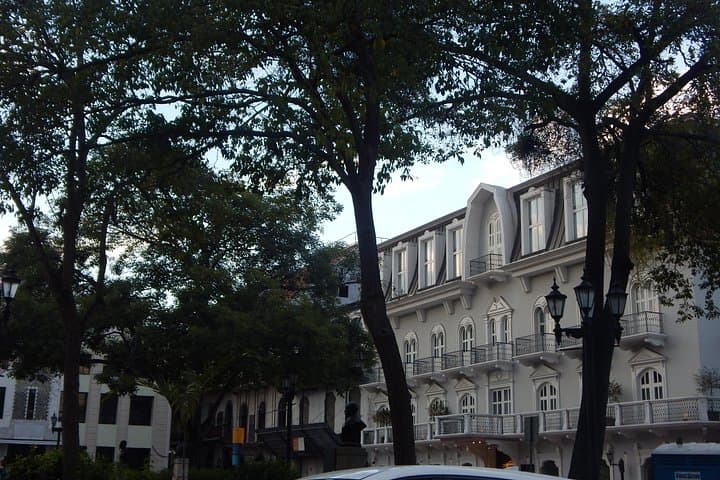 Panama Layover Tour: Panama Canal, Amador Causeway & Casco Viejo photo 4