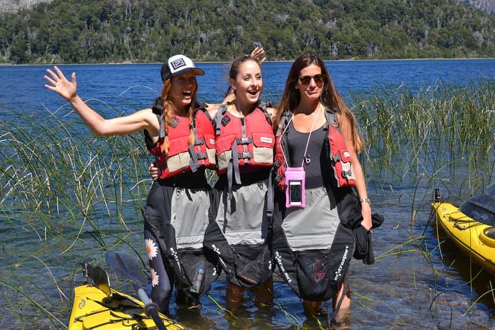 Half-Day Kayaking on Lake Moreno (Private Tour) — Bariloche Adventure photo 6