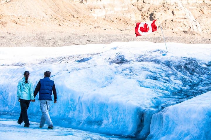 Columbia Icefield Glacier Skywalk Tour from Jasper — Ice Explorer & Athabasca Glacier Experience photo 4