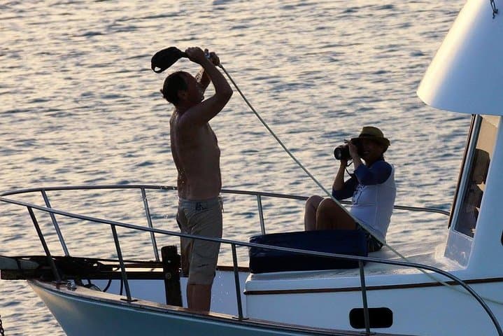 Private Romantic Curaçao Land and Sea Tour for Two — SUV & Trawler Experience photo 3