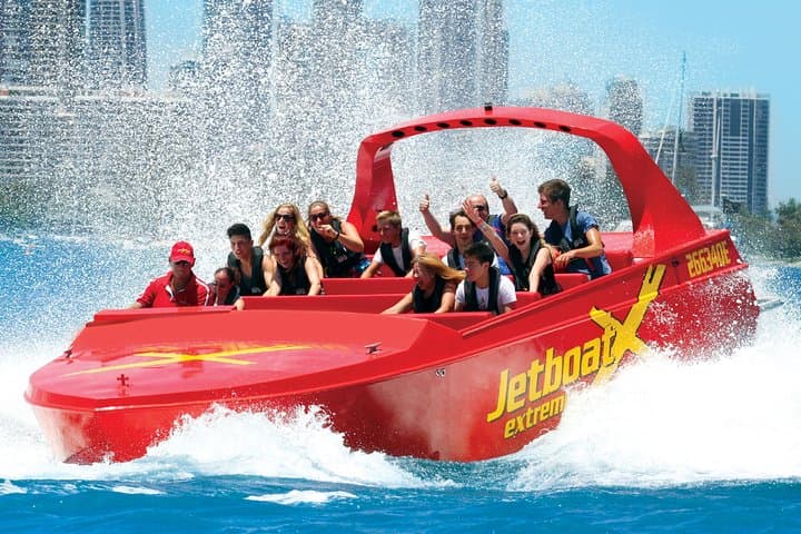 Gold Coast Jet Boat Ride: 55-Minute Broadwater Spin and Shallows Run