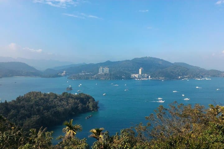 Two-Day Sun Moon Lake & Alishan Forest Park Tour: Sunrise, Railways & Tea Trails photo 1