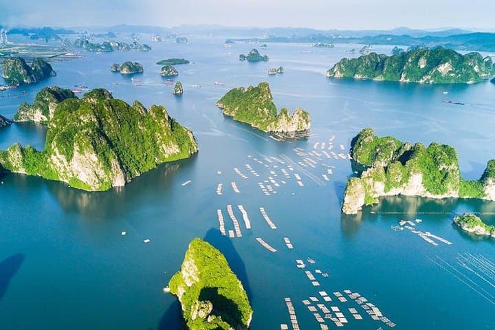 Halong Bay 6-Hour Cruise with Cave, Kayak & Titov Island from Hanoi photo 1