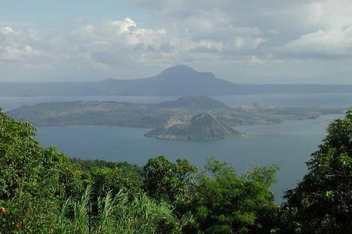 Tagaytay Ridge Panoramic Tour: Palace in the Sky, Taal Views & Farm Visit photo 1