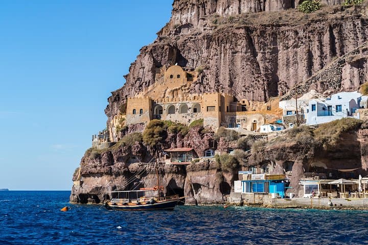 Santorini Volcano & Hot Springs Cruise from Fira Old Port photo 3