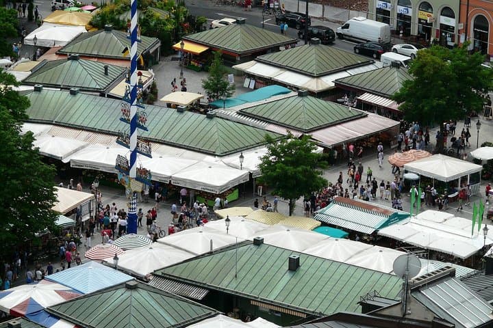 Best of Munich Private Walking Tour: Marienplatz, Viktualienmarkt & English Garden photo 6