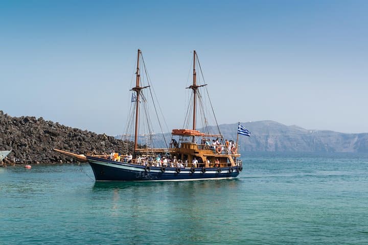 Santorini Caldera Cruise: Volcano Hike, Hot Springs & Thirassia Half-Day Tour photo 4