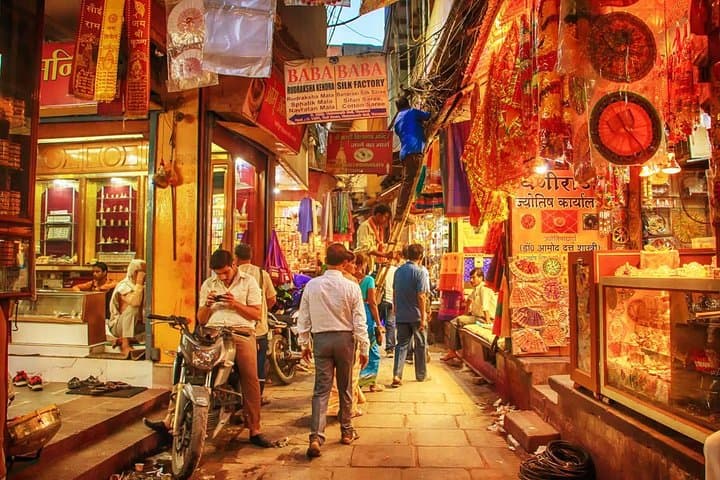 Banaras Gullys & Ghats Self-Guided Audio Walk: A City of Life and Ritual
