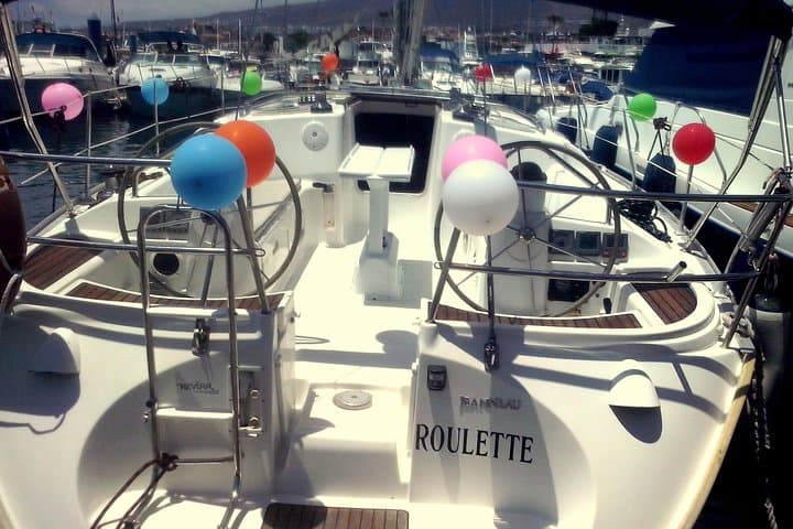 Tenerife 3-Hour Sail: Whales, Dolphins & Snorkel from Puerto Colón photo 6