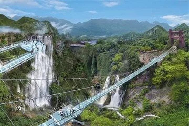 Gulong Gorge Skywalk and Waterfall Private Tour from Guangzhou