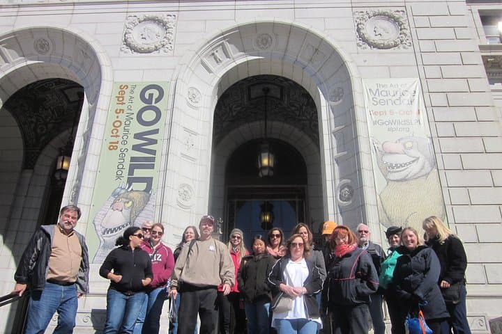 Downtown St. Louis Landmarks Walking Tour: Union Station, City Hall & Historic Architecture photo 2