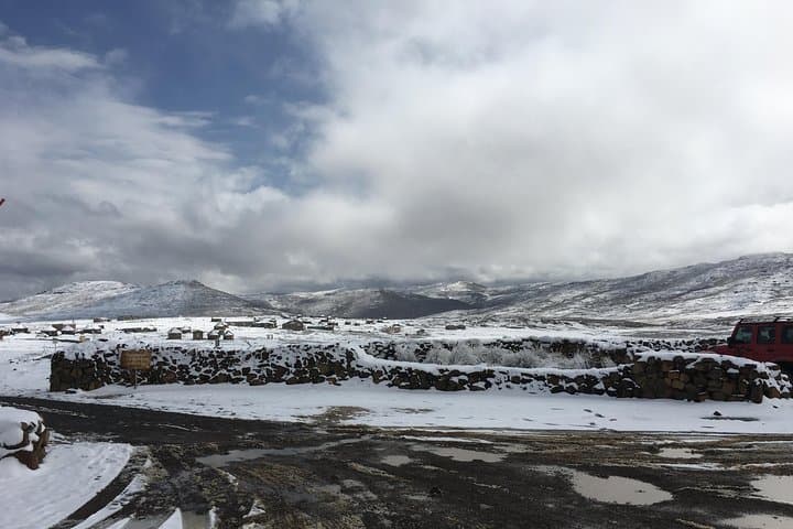 Sani Pass Private Day Tour — 4x4 Adventure to Africa’s Highest Pub photo 3