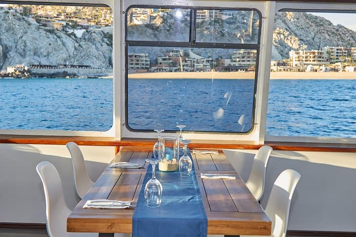 Cabo Sunset Dinner Cruise: Live Music, Open Bar & Arch Views photo 2