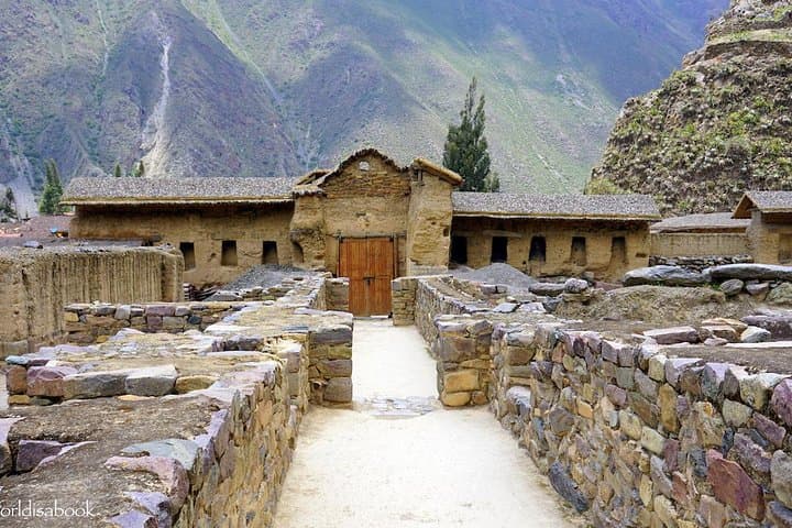 Sacred Valley Day Trip: Pisac Market & Ollantaytambo from Cusco photo 3