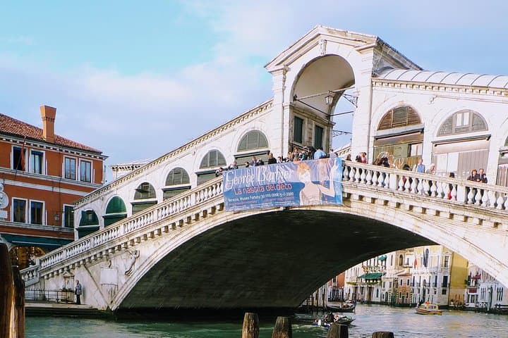 Venice Private Half-Day Guided Tour & Gondola Experience — San Marco to Rialto photo 6