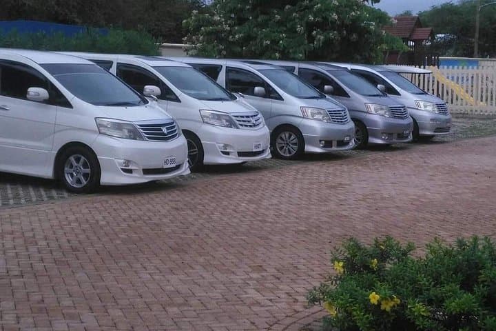 SLU (Vigie) Airport Private Transfer — Smooth Car Service to Castries photo 2