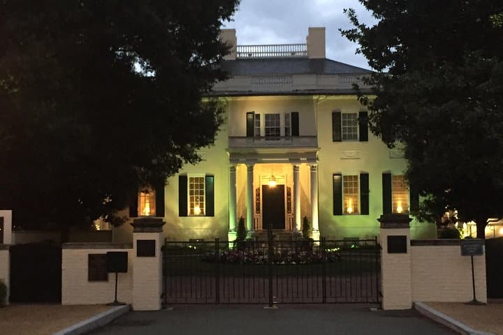 Haunted Capitol Hill Ghost Tour — Richmond Walking Ghost Tour Near the State Capitol photo 5