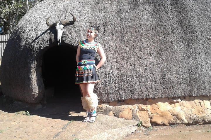 2-Day Drakensberg Sani Pass 4x4: Basotho Culture & High-Altitude Views photo 3