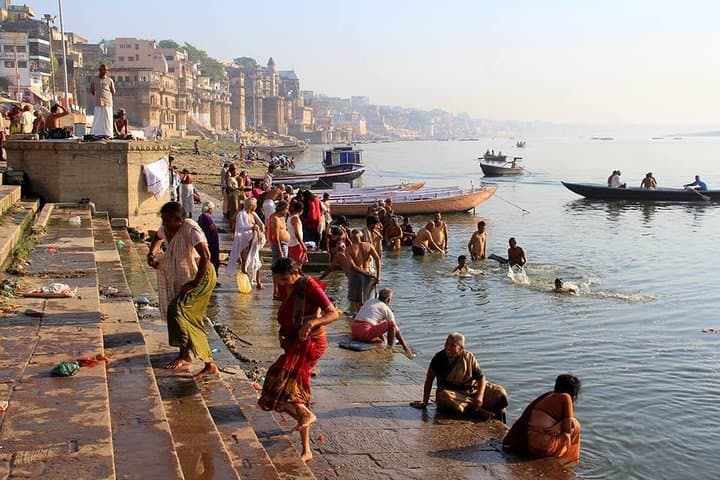 Varanasi & Taj Mahal: 7-Day Cultural Tour with Ganges Sunrise Boat Ride photo 3