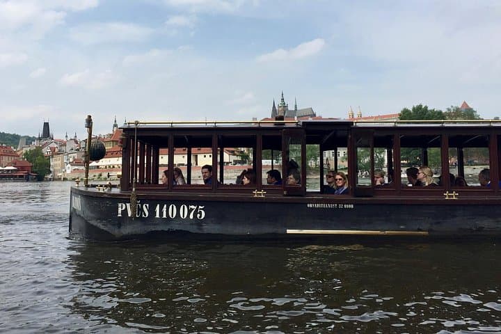 Full-Day Private Prague Tour: Prague Castle, Charles Bridge & Vltava River Cruise photo 4