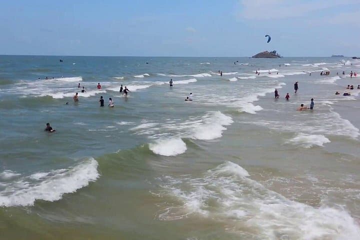 Private Vung Tau Beach Day from Ho Chi Minh City — Lighthouse, Seafood & Shoretime photo 2