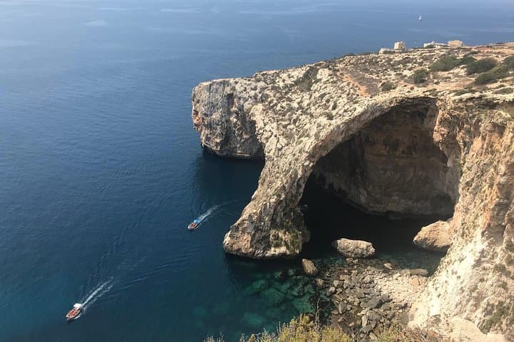 Carpe Diem Malta: Private Full-Day Tour of Valletta, Dingli Cliffs & Blue Grotto photo 4