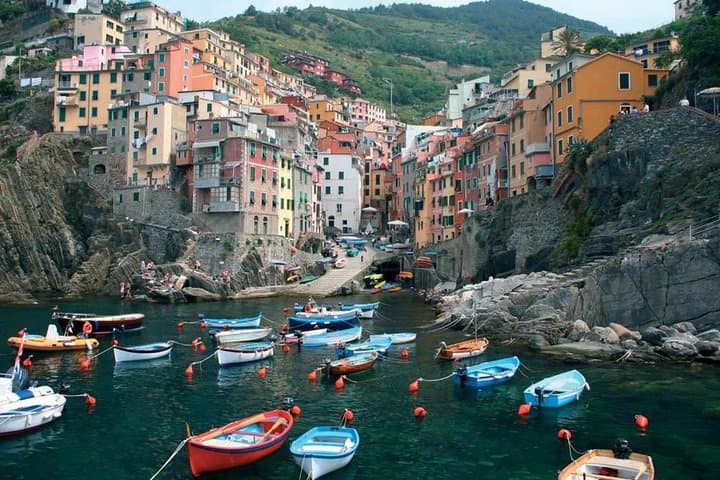 Cinque Terre Day Trip from Milan: Full-Day Guided Tour with Boat Cruise photo 3