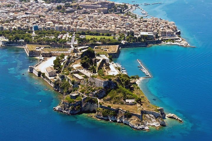 Private Half-Day Corfu Tour: Paleokastritsa, Kanoni & Old Town