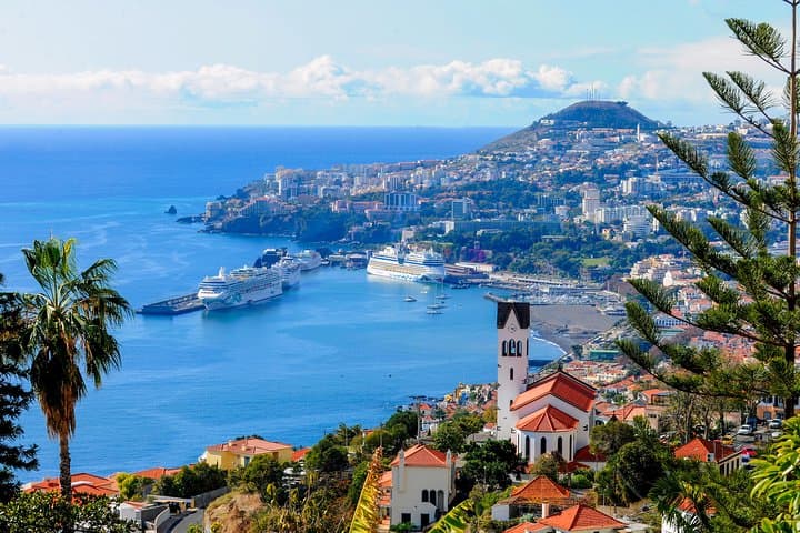 Madeira West Tour: Cabo Girão, Paúl da Serra & Porto Moniz Full-Day Excursion photo 3
