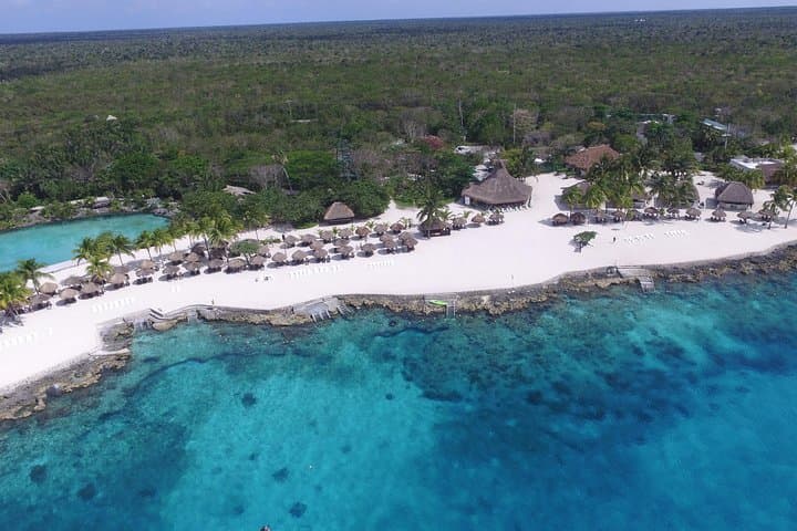 Snorkel Chankanaab Beach Park: Cozumel Day Pass with Guided Snorkeling photo 2