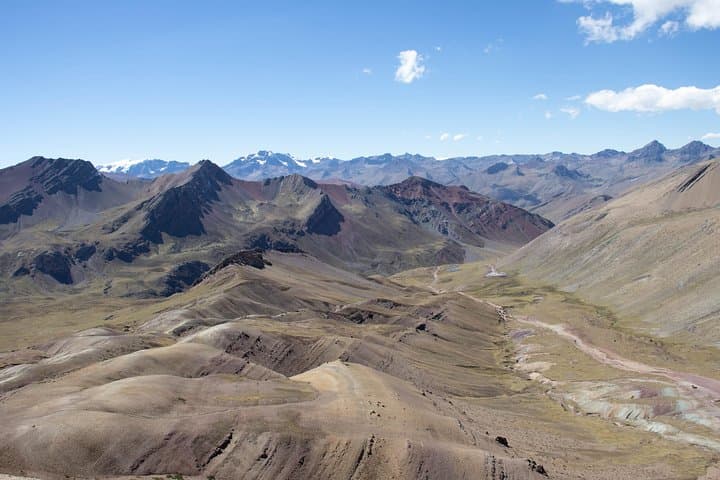 Full-Day Rainbow Mountain (Vinicunca) Trek from Cusco – Practical Guide photo 3