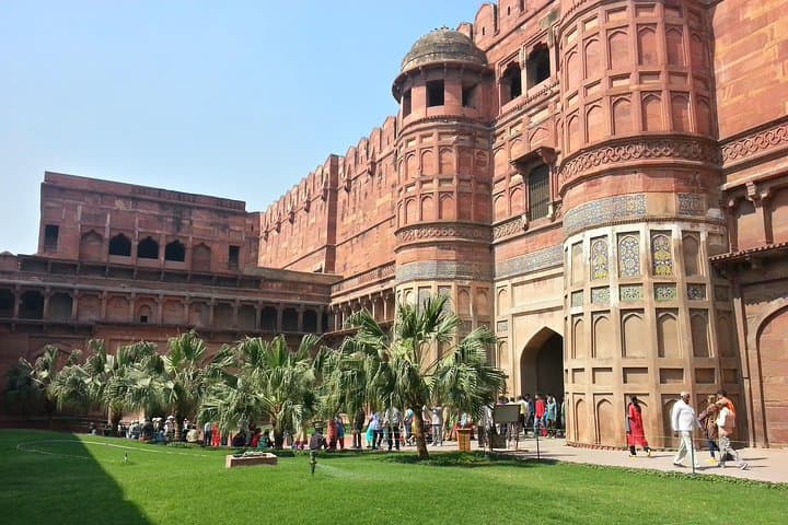 Taj Mahal Day Trip from Delhi: All-Inclusive Agra Tour with Agra Fort photo 3