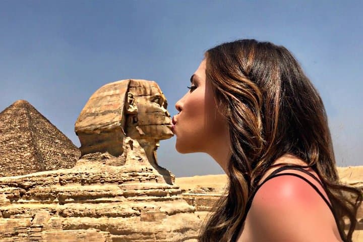 Private Giza Pyramids Tour with Professional Photo Session photo 2