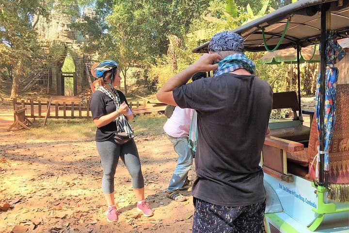 Sunrise at Angkor Wat: VIP Private Sunrise and Bayon Temple Full-Day Tour photo 3