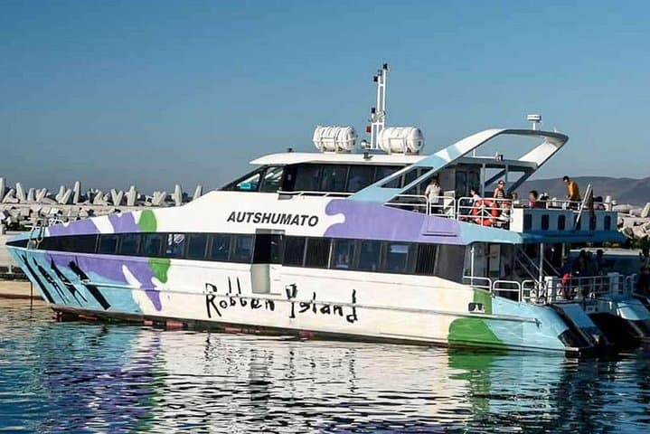 Cape Town Private Tour: Table Mountain, Robben Island & Cape Peninsula Day Trip