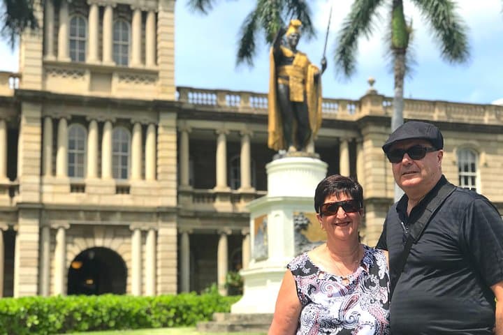 Make Your First or Last Day Count: Private Oahu Transfer Tours with Luggage photo 2