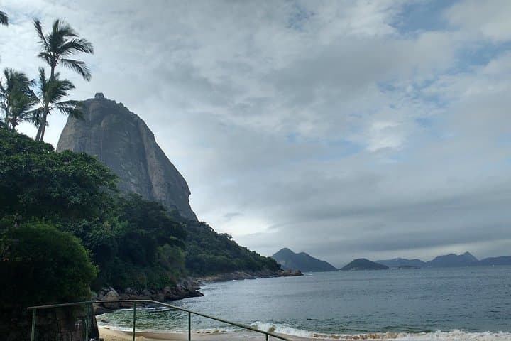Sunset Experience in Rio: Cristo Redentor, Sugarloaf & Arpoador Private Tour photo 2